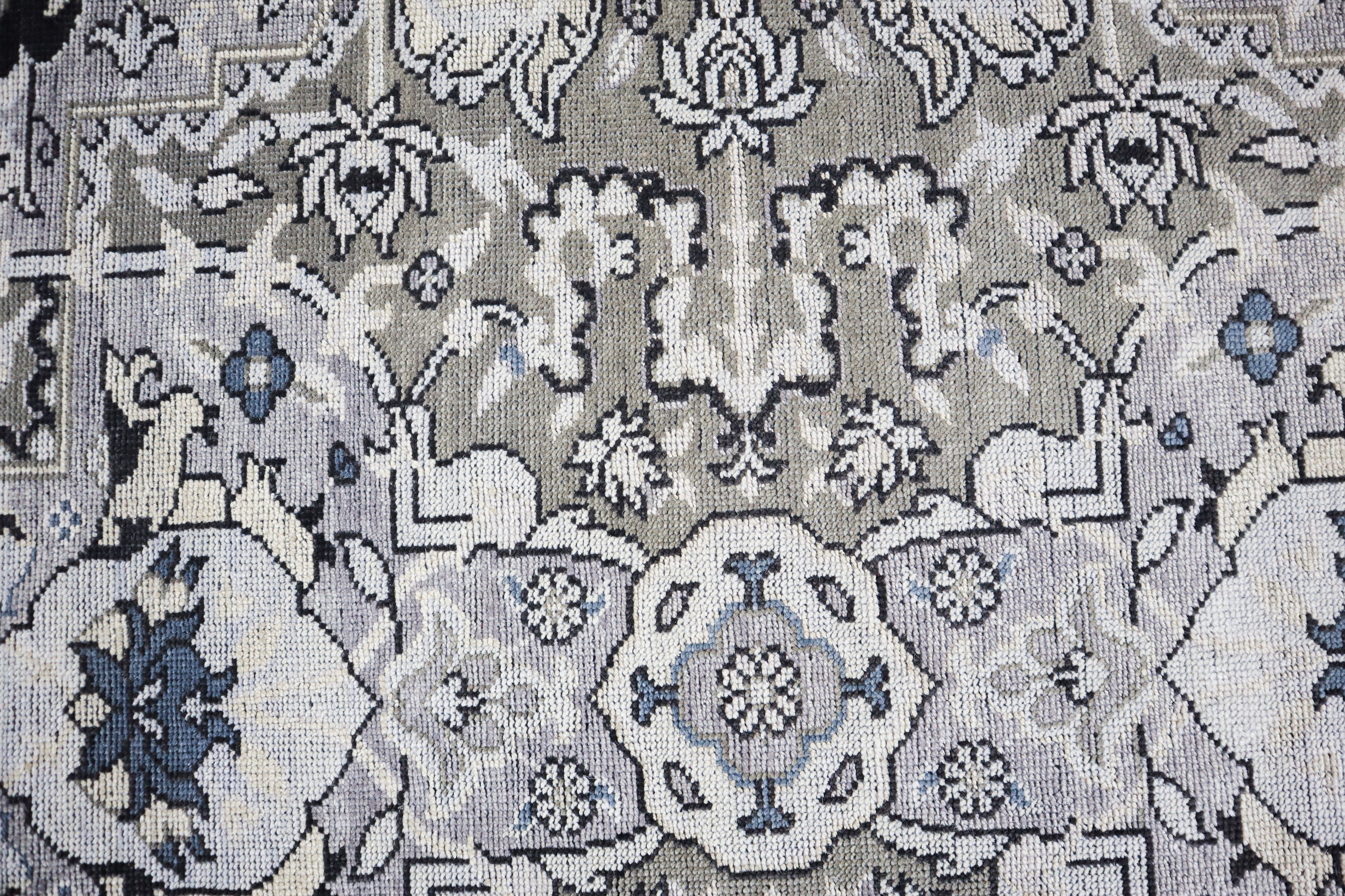 Beena Hand Knotted Wool Rug Grey