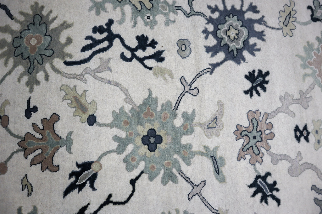 Billie Hand Knotted Wool Rug Ivory
