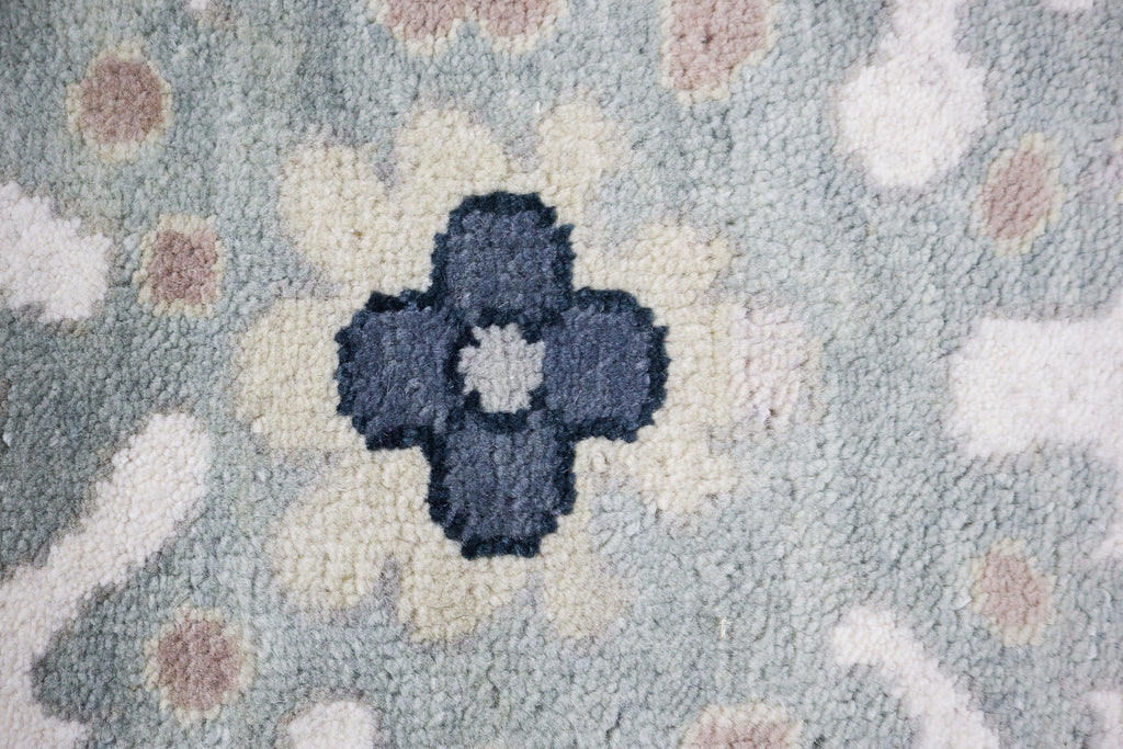 Billie Hand Knotted Wool Rug Ivory