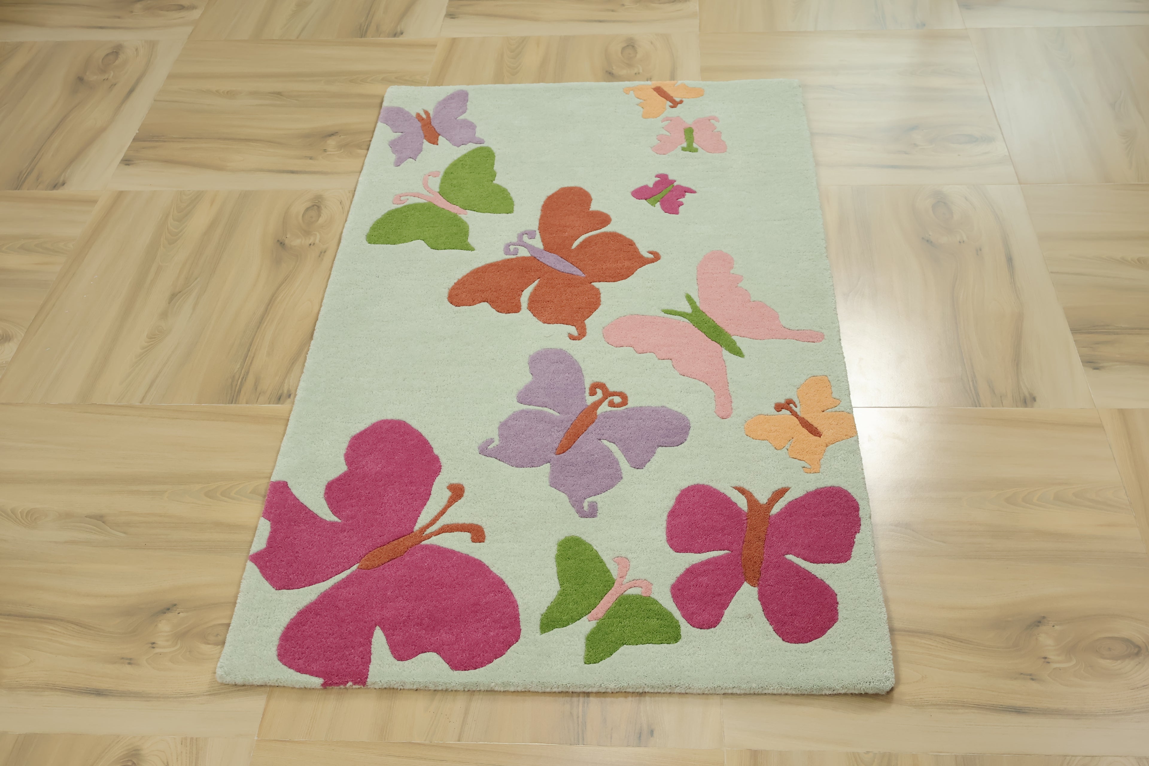 Butterflies Kids Collection Hand Tufted Wool Rug Light Green