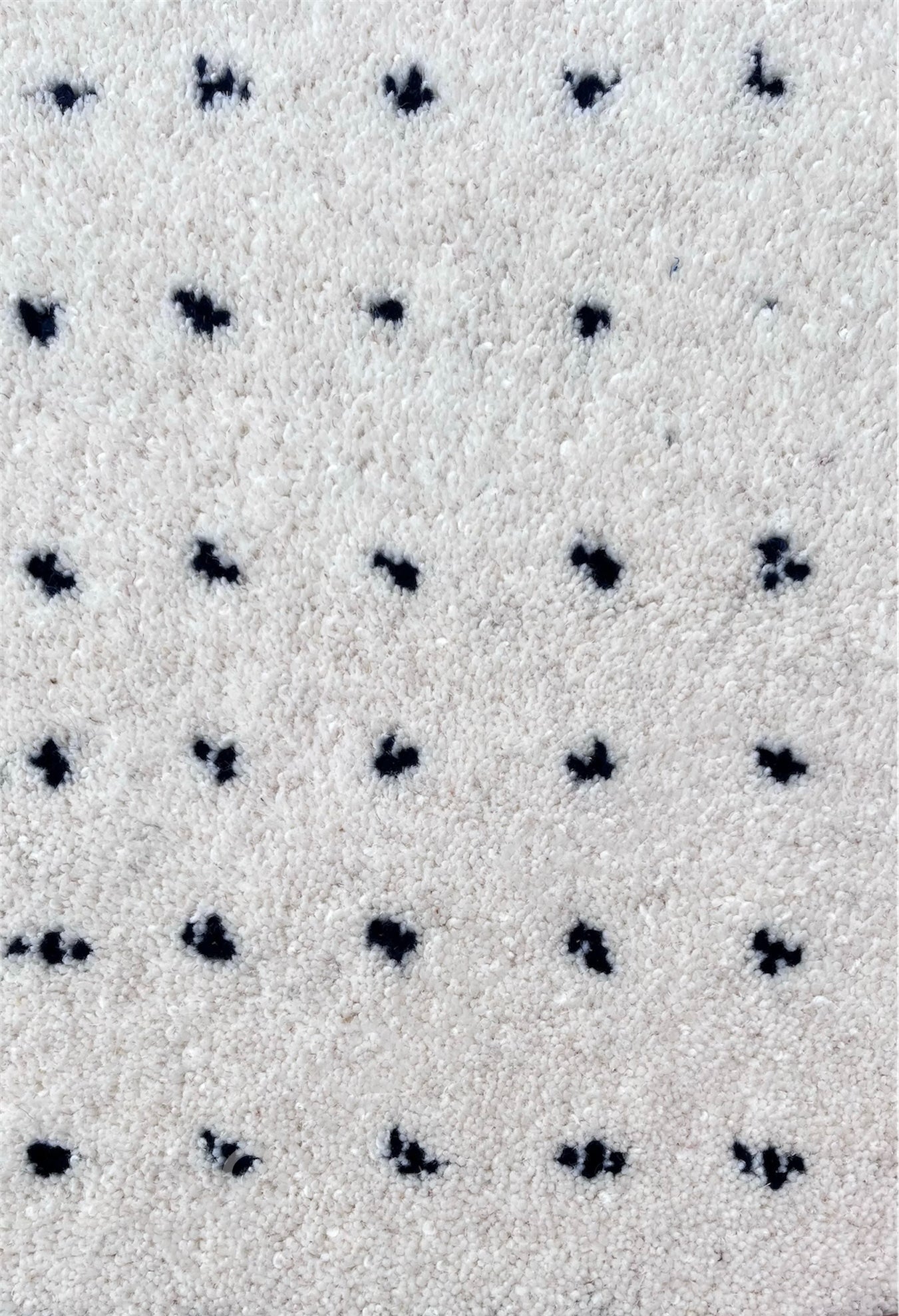 Clean White Graduated Polka Dot Hand Tufted Wool Rug