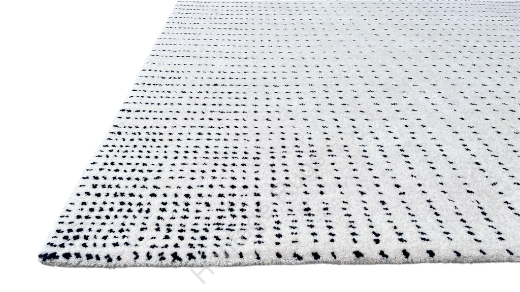 Clean White Graduated Polka Dot Hand Tufted Wool Rug