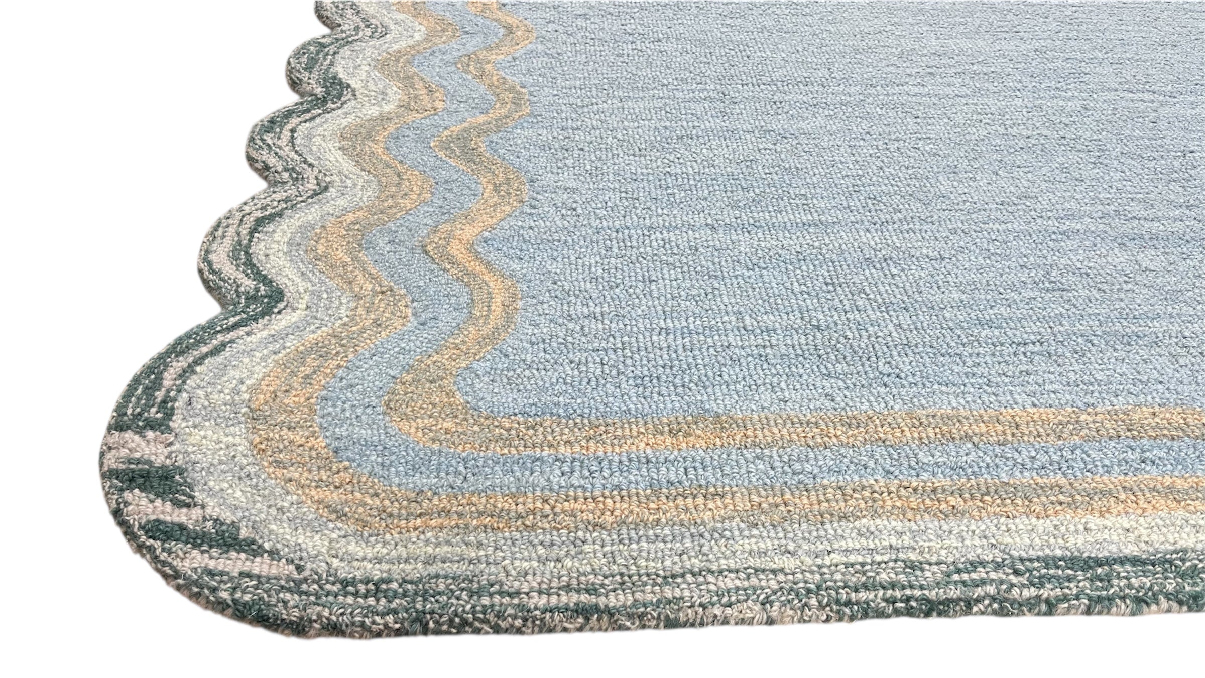 DT Scalloped Border Hand Tufted Loop Wool Rug Sea Green