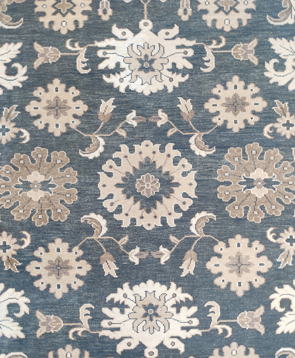 Harlequin Traditional Hand Knotted Wool Rug Grey