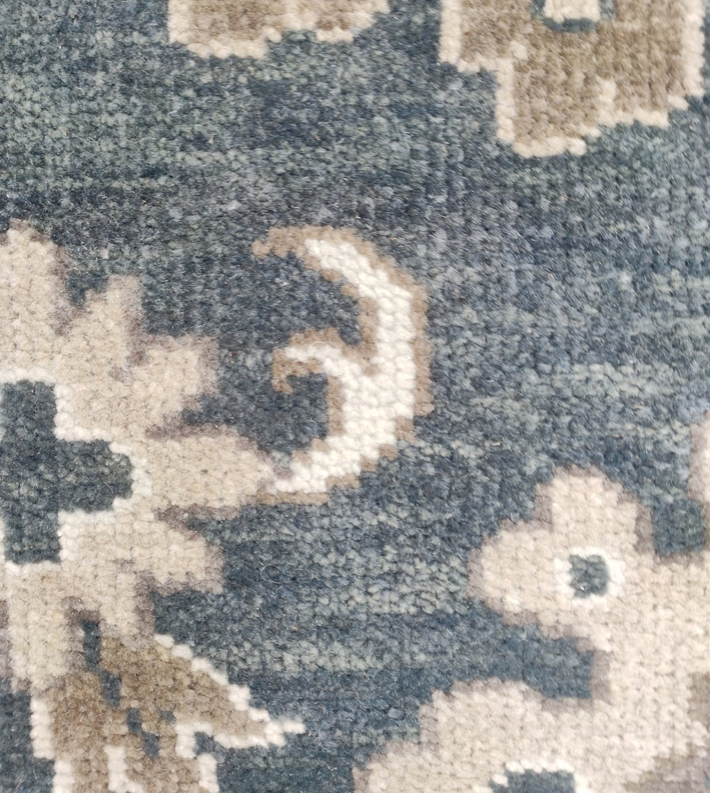 Harlequin Traditional Hand Knotted Wool Rug Grey