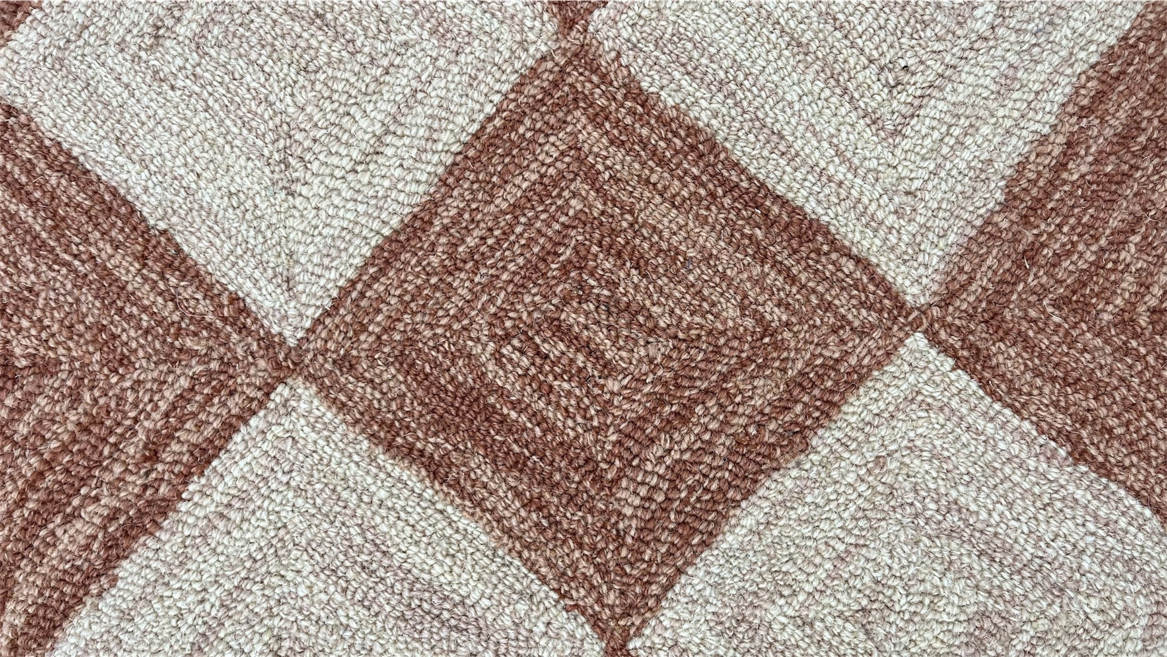 Leo Checkered Hand Tufted Wool Rug Terracotta