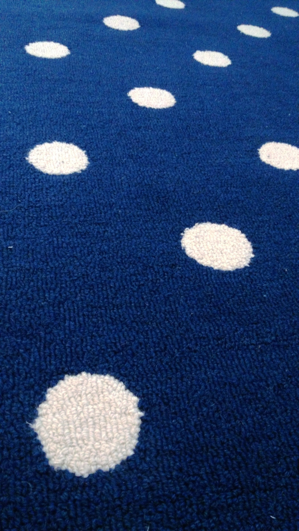Metro High Traffic Hand Loop Polka Dot Wool Rug Navy