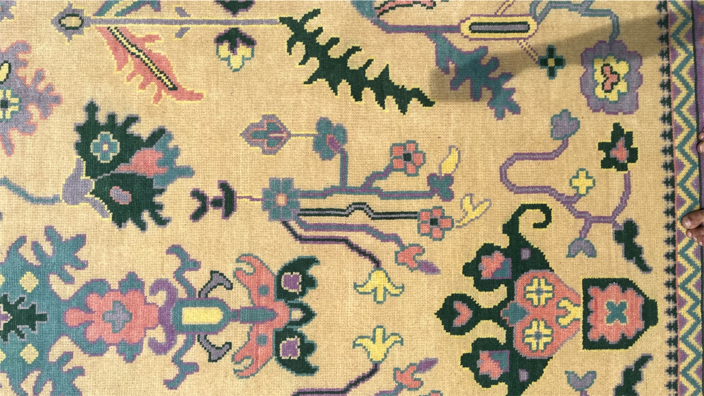 Pinank Oriental Traditional Hand Knotted Wool Rug Butter Yellow