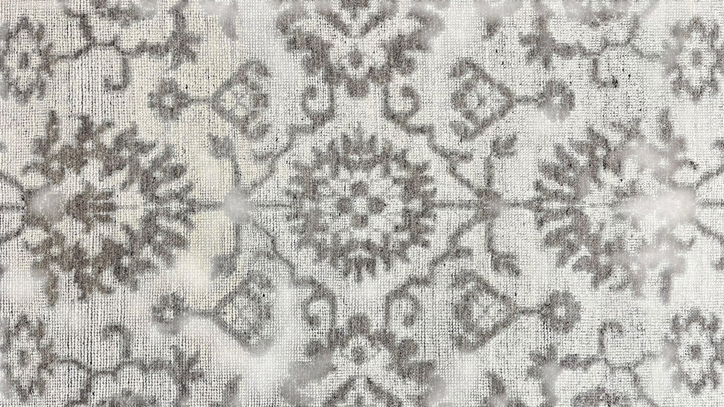 Ray Hand Knotted Wool Rug Ivory