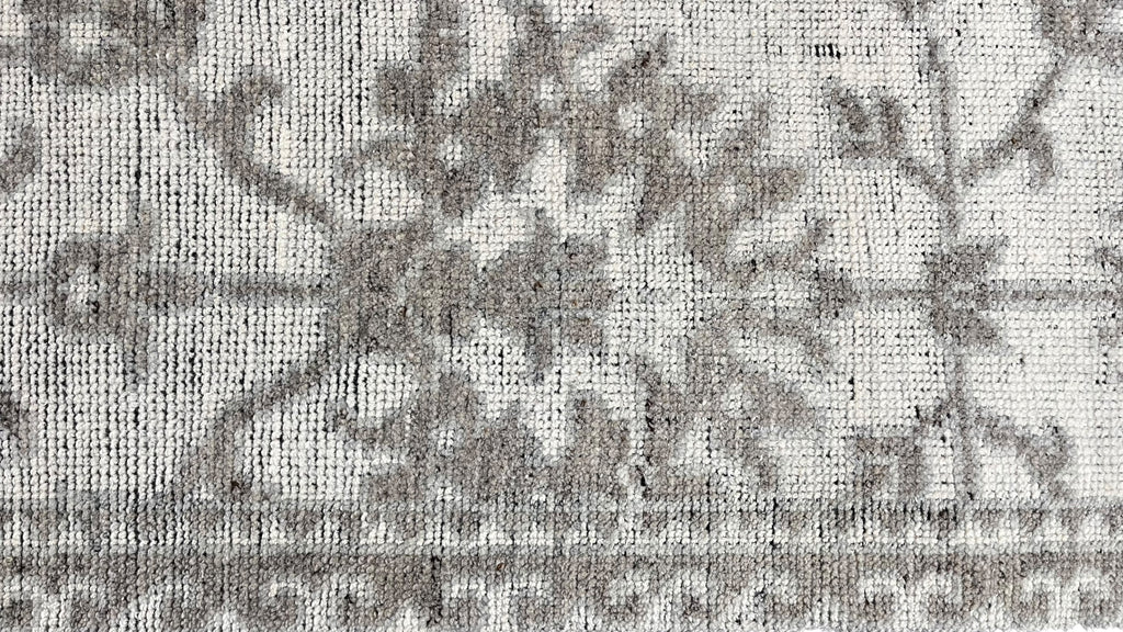 Ray Hand Knotted Wool Rug Ivory