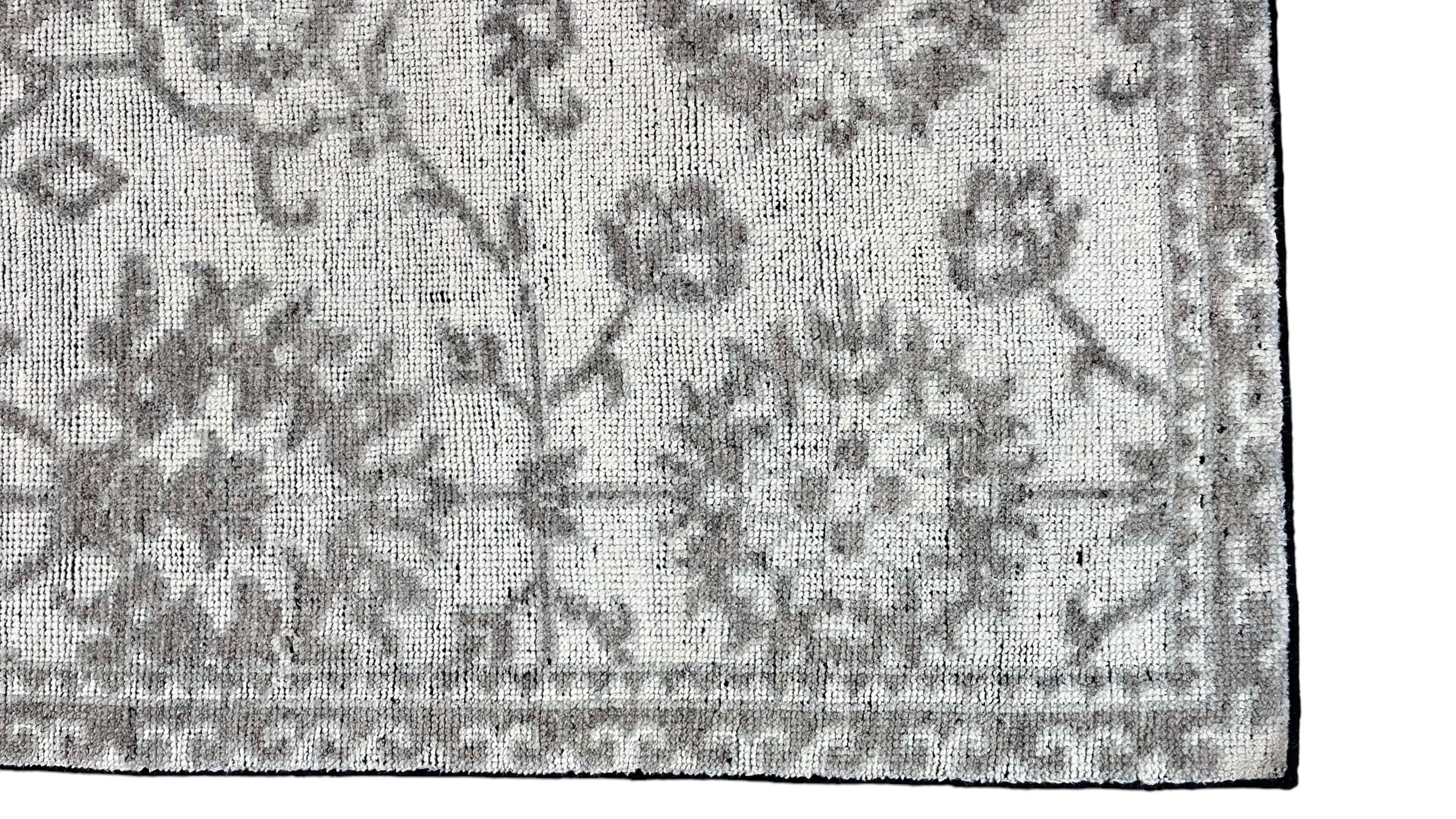 Ray Hand Knotted Wool Rug Ivory