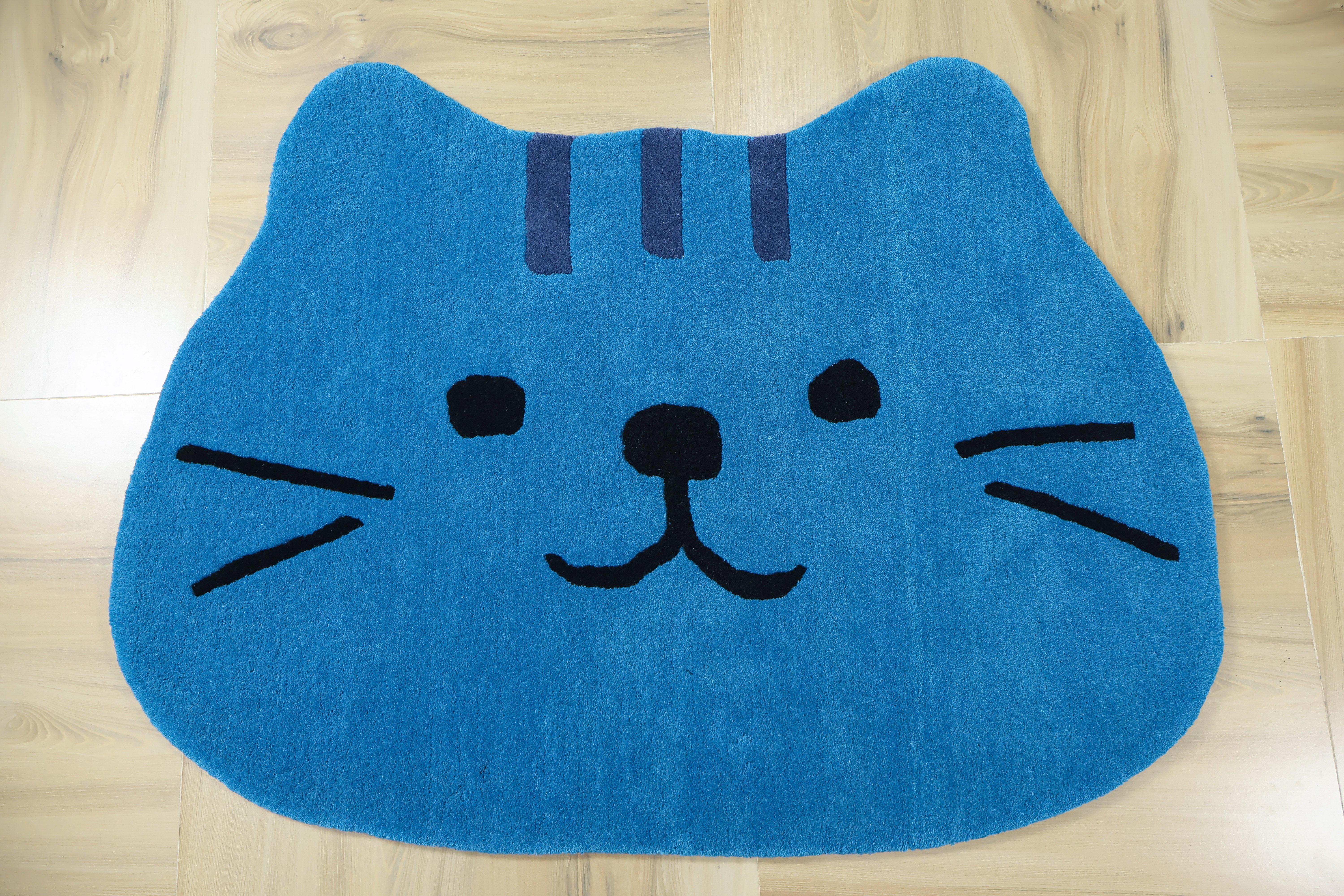 Teddy Kids Hand Tufted Wool Rug Blue